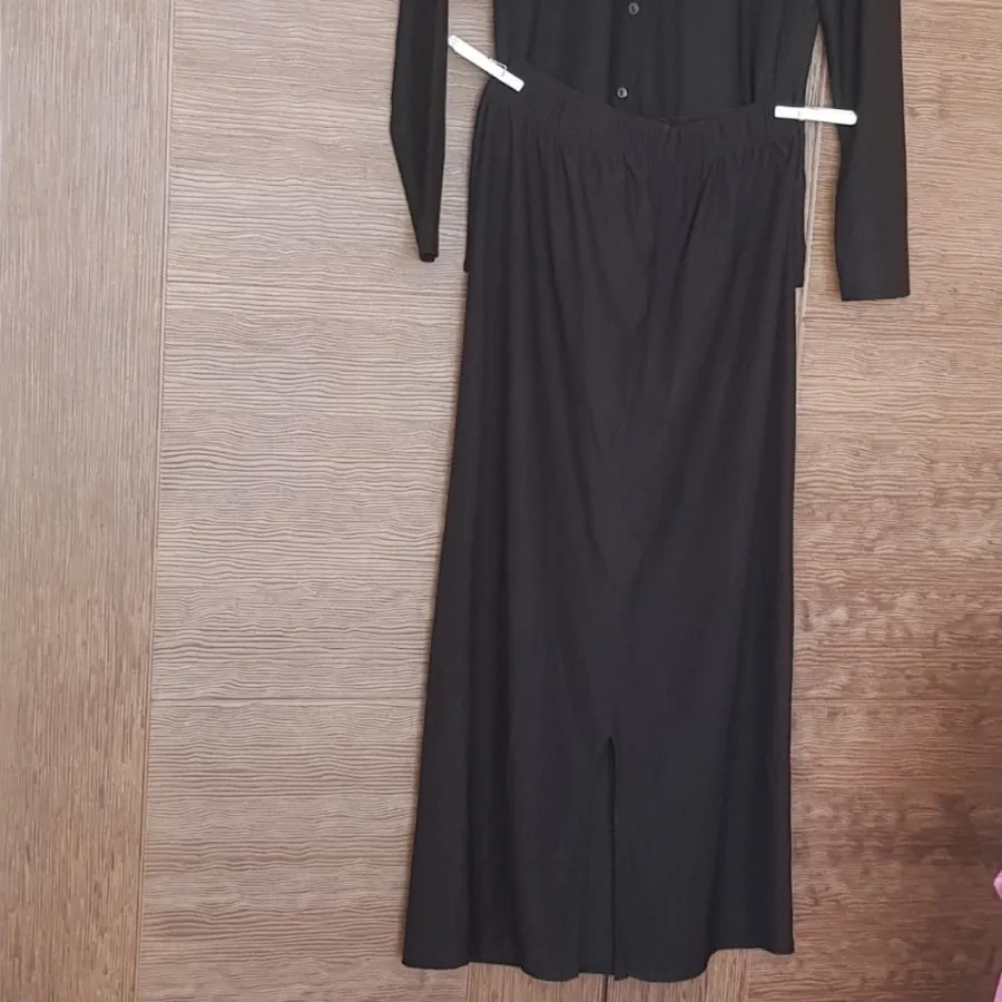 بلوز و دامن مشکی