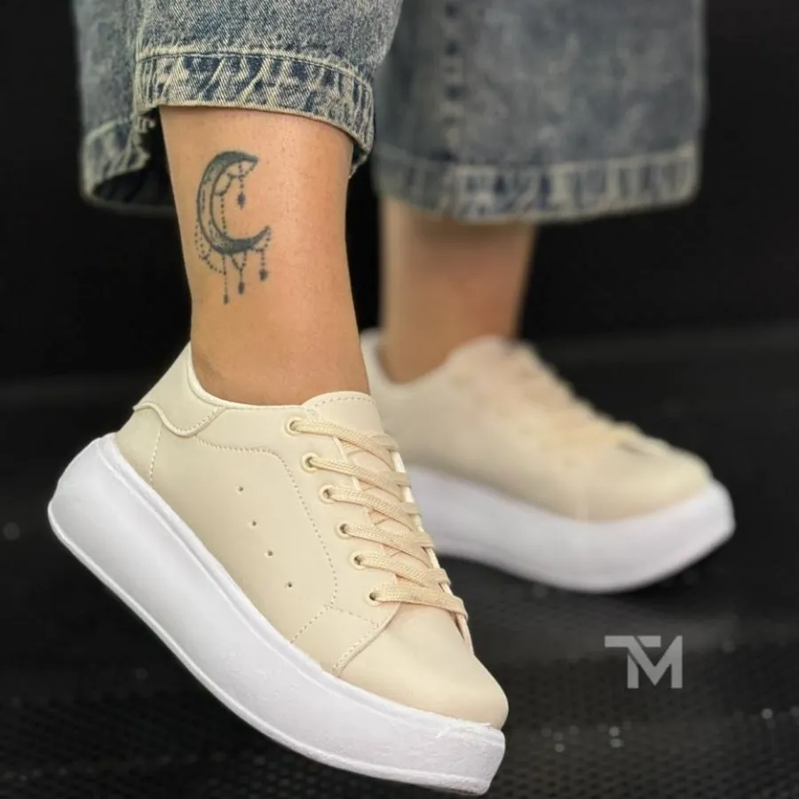 کفش کتونی جدید کرم