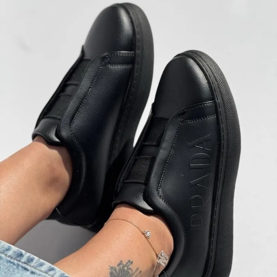 کفش کتانی پرادا مشکی