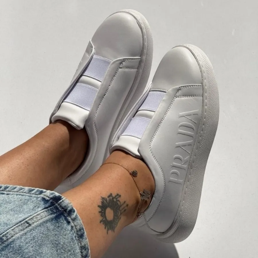 کفش کتانی پرادا سفید