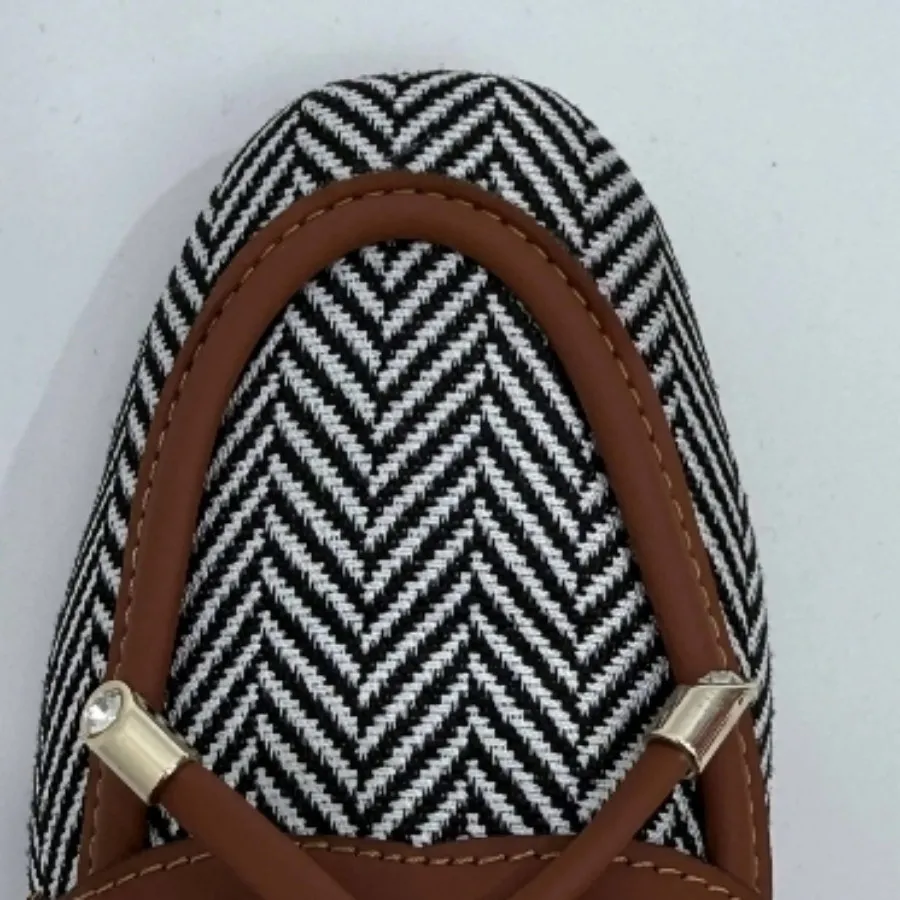 کفش کالج جناغی شیک عسلی