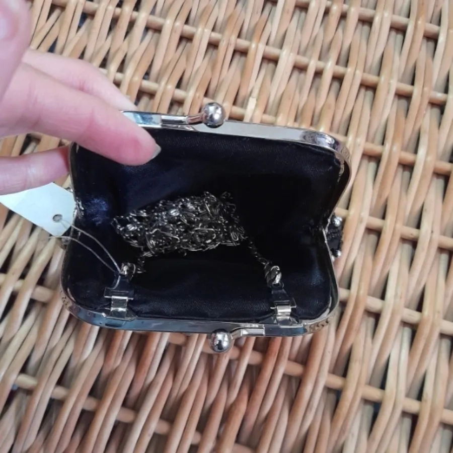 کیف دست دوز