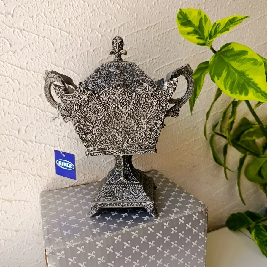 شکلات خوری پیوتر