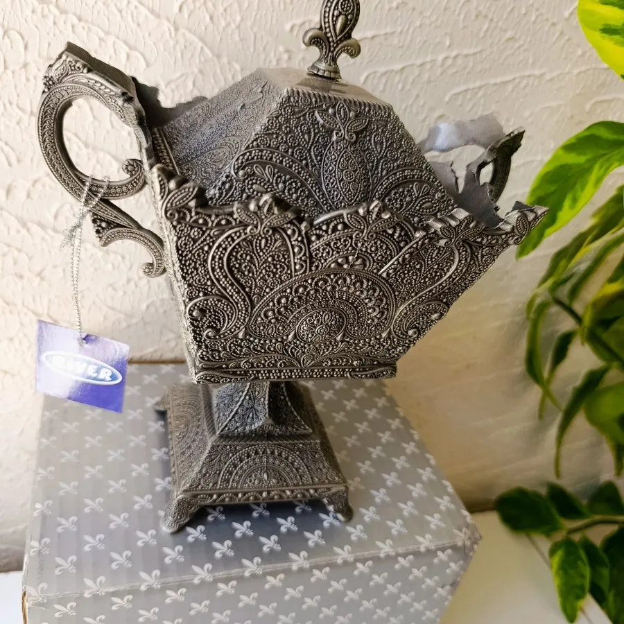 آجیل خوری پیوتر