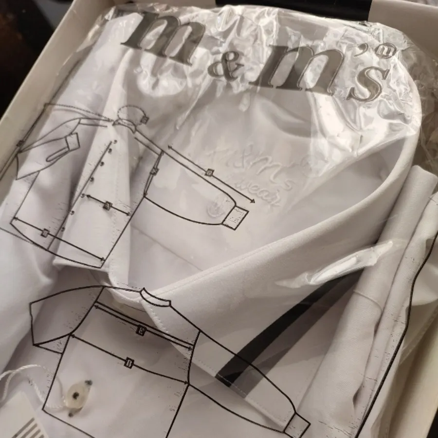 پیراهن مردانه