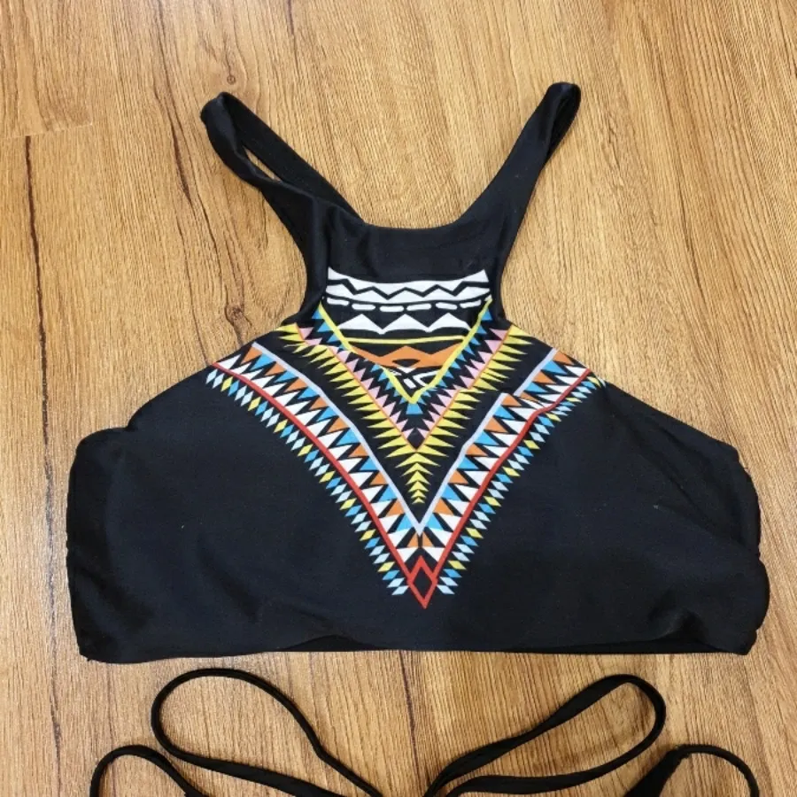 مایو دو تکه  خارجی