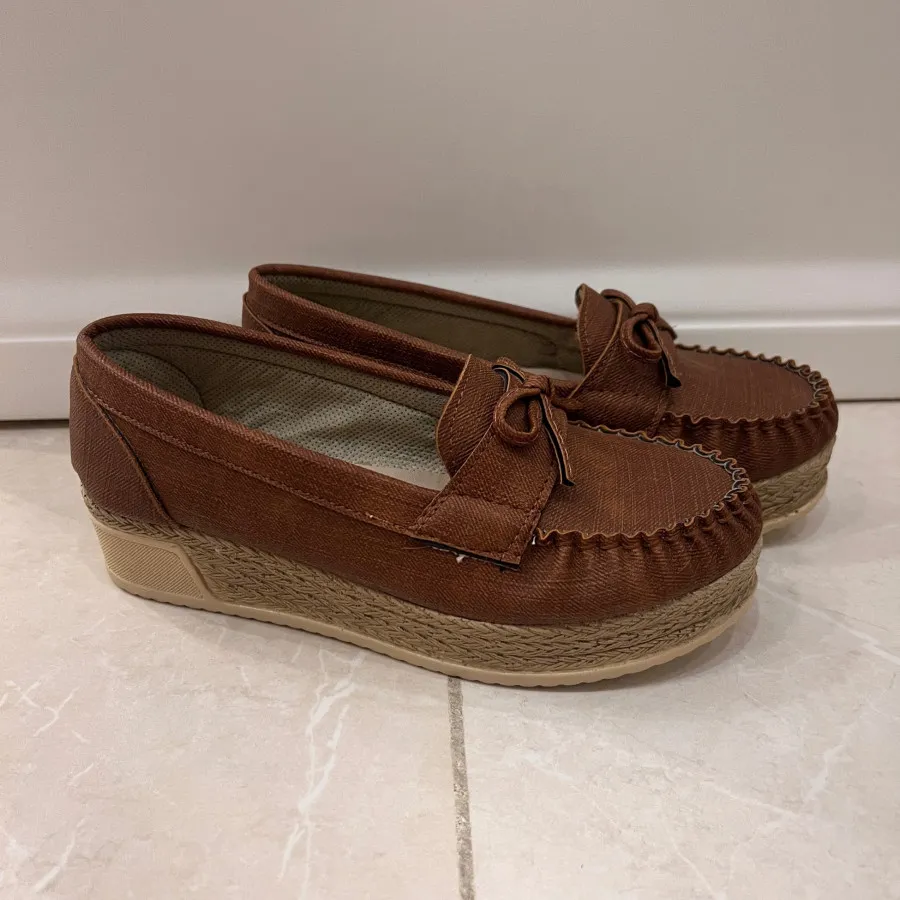 کفش لژدار قهوه ای