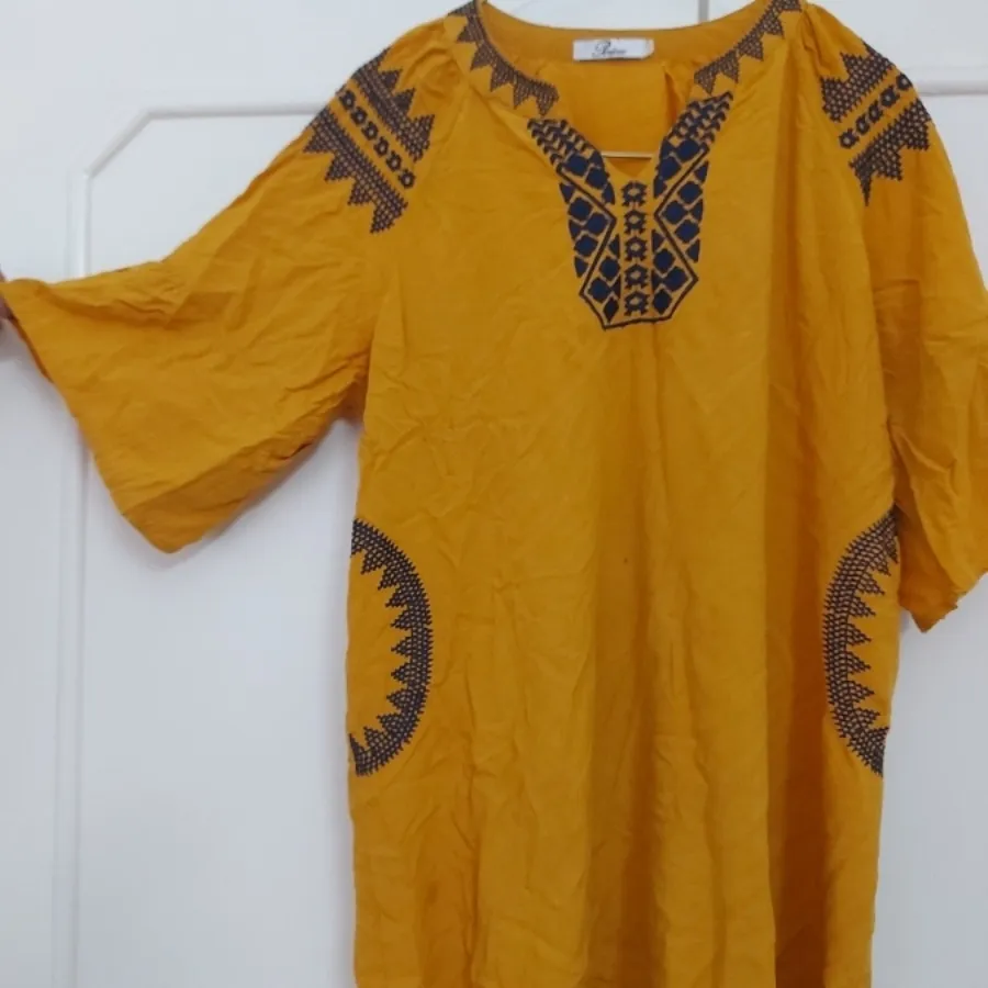 شومیزنخی گلدوزی