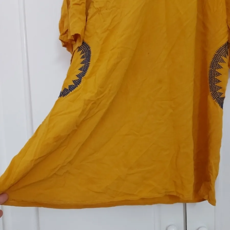 شومیزنخی گلدوزی