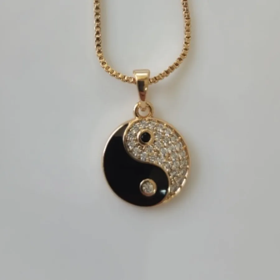 پلاک یین و یانگ ژوپینگ