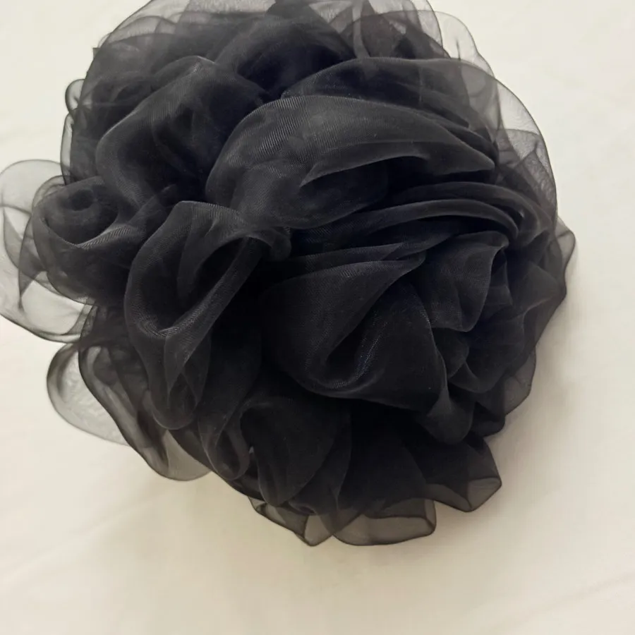 کلیپس رز سیاه