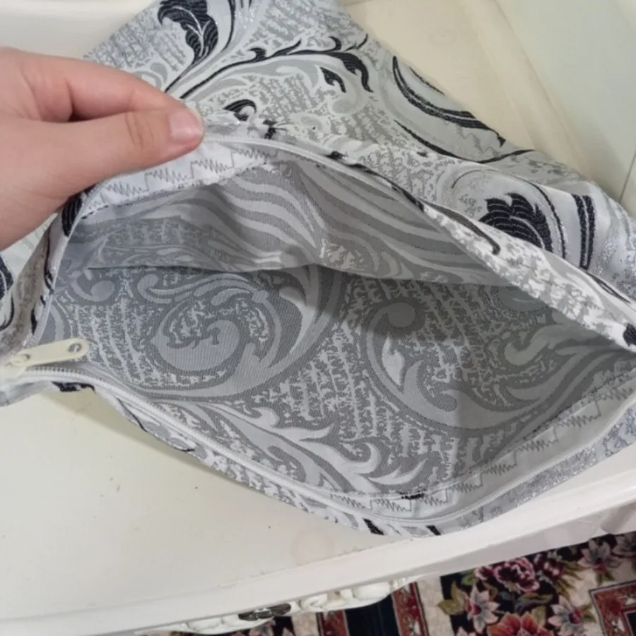 یک جفت جلدپشتی