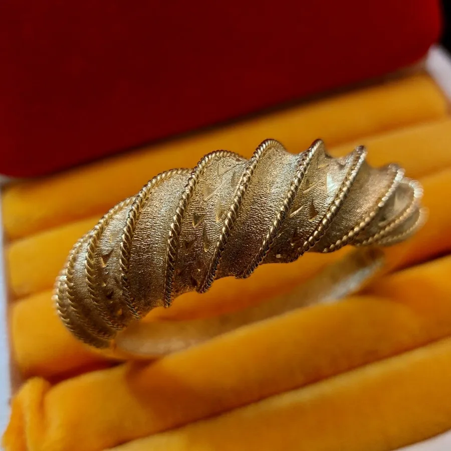 دستبند/ النگو/ بنگل