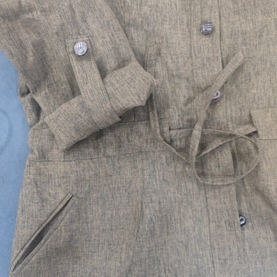 مانتو دکمهدار