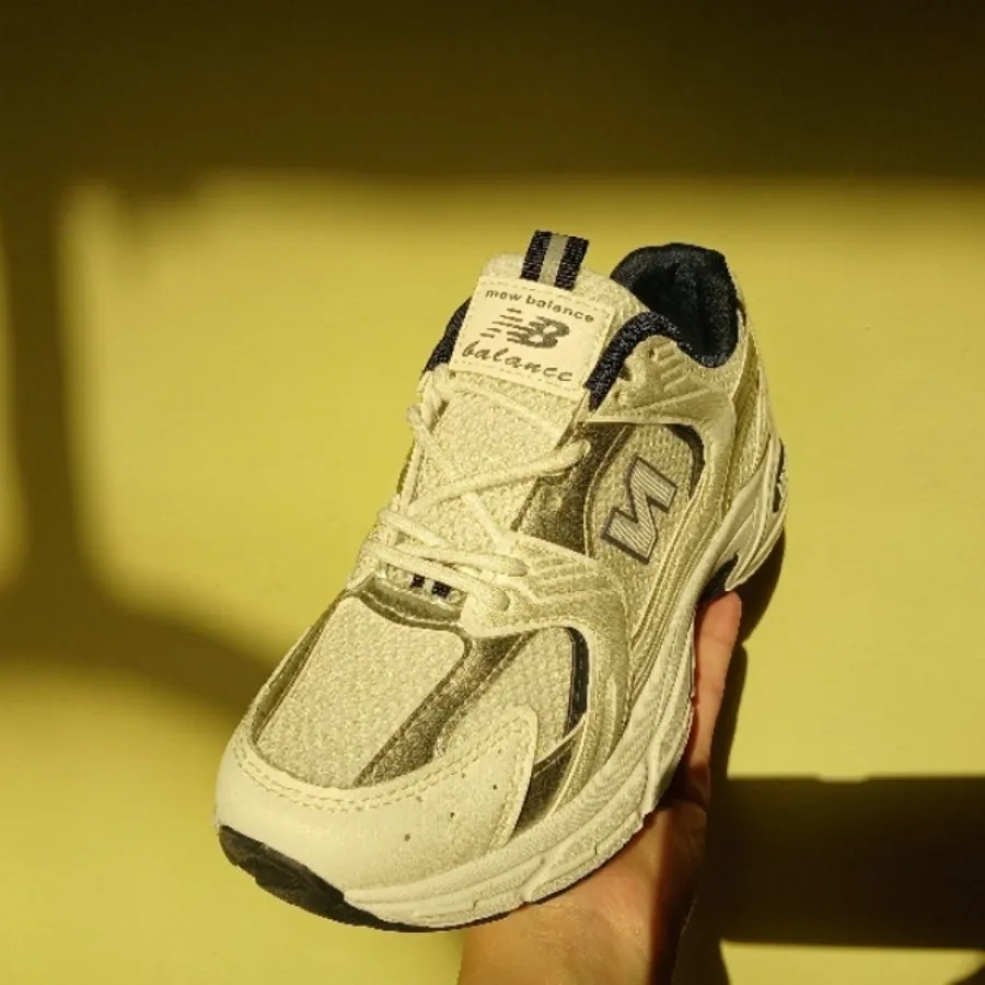 کفش نیوبالانس