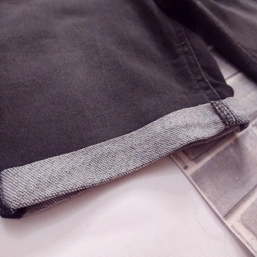 شلوارک جین کشی