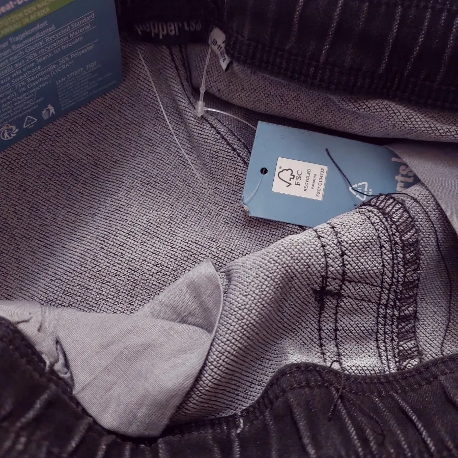 شلوارک جین کشی