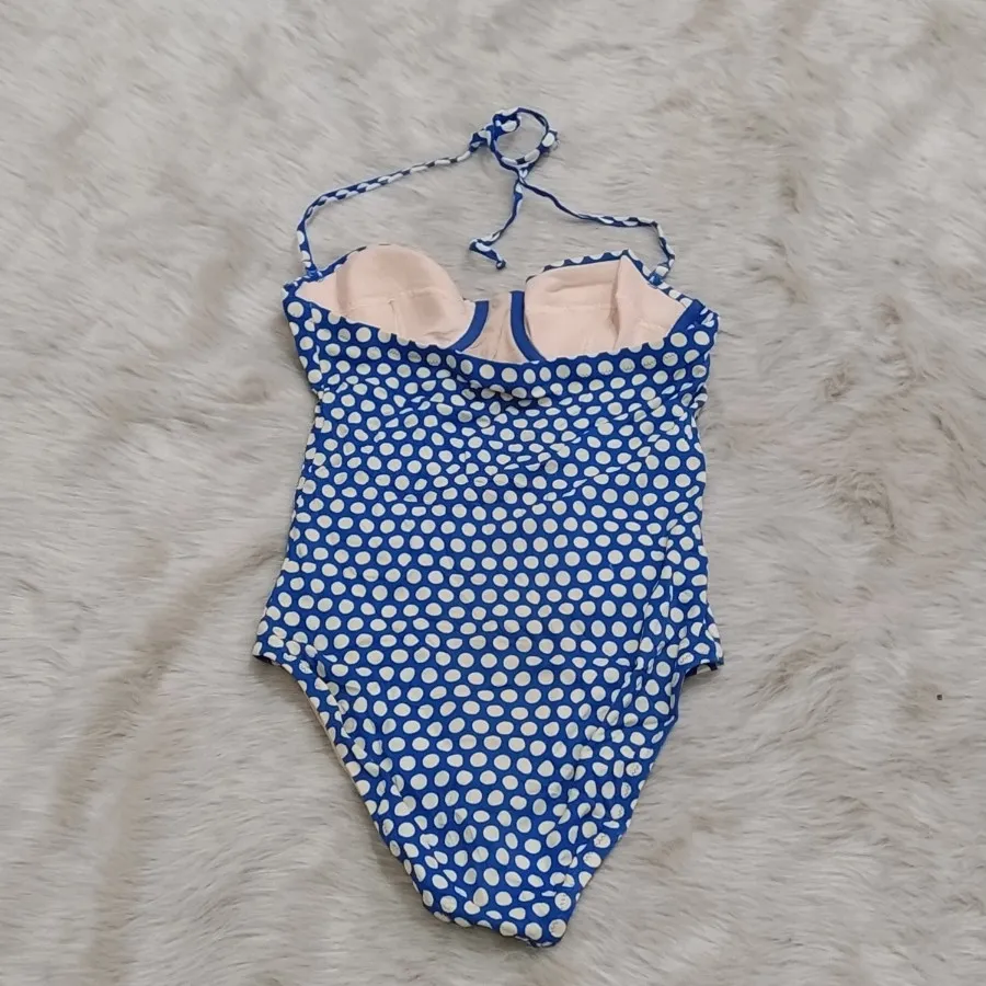 بادی  ، مایو