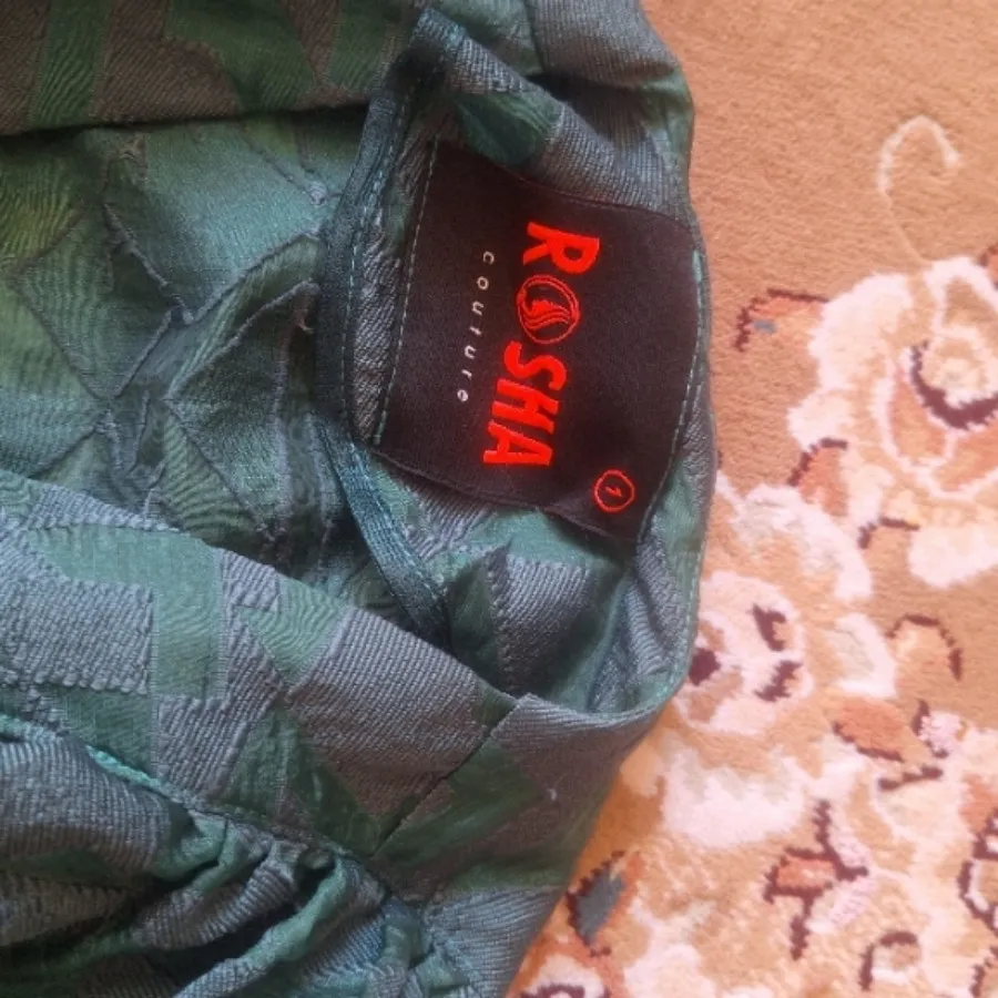 مانتو عروسکی