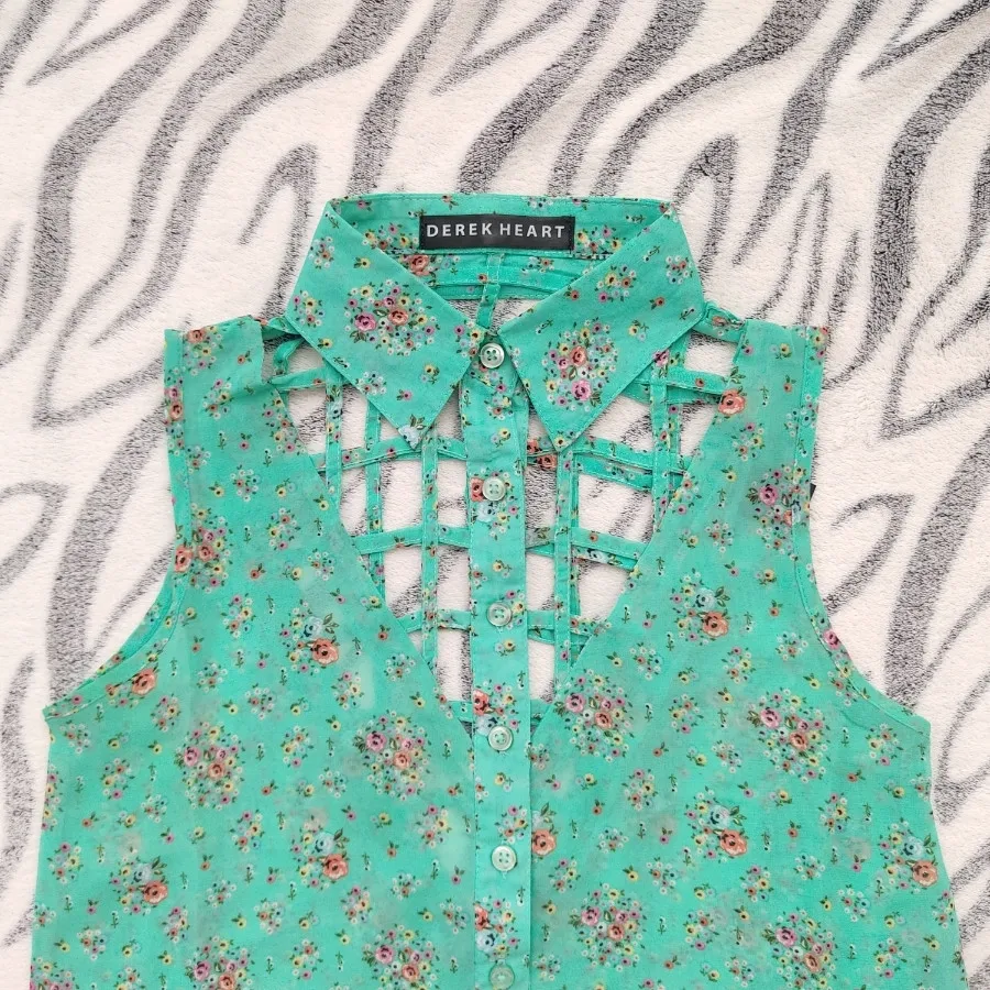 کراپ تاپ derek heart