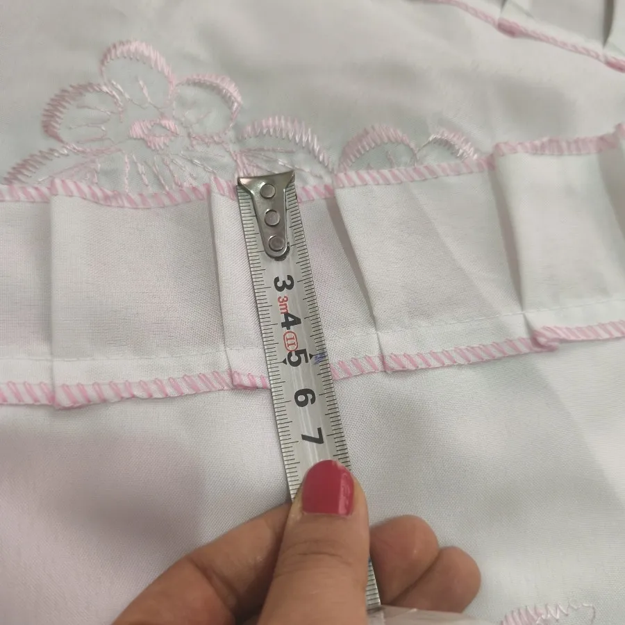 رو بالشتی گلدوزی سفید