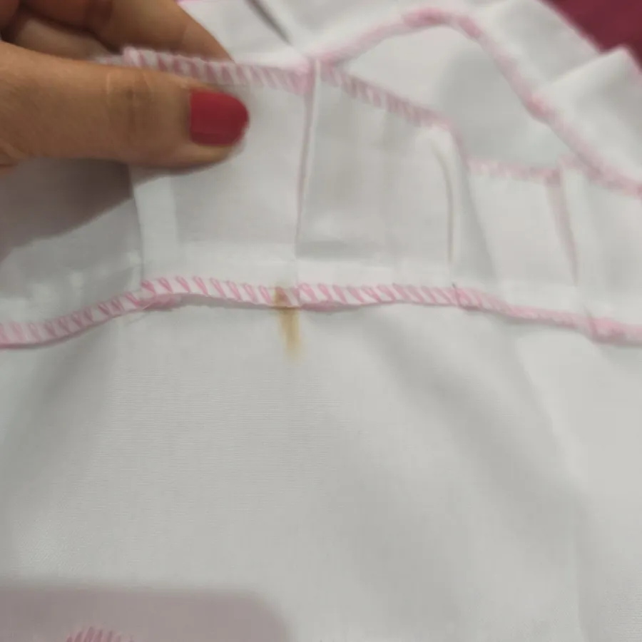 رو بالشتی گلدوزی سفید