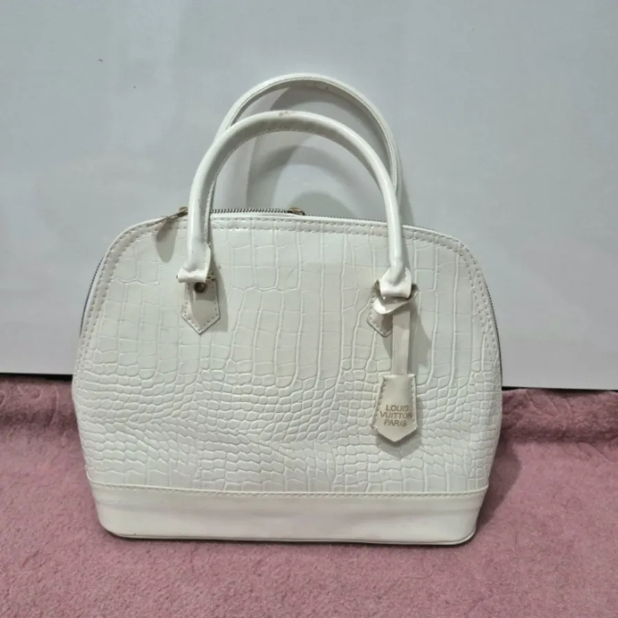 کیف سفید نو پوست ماری