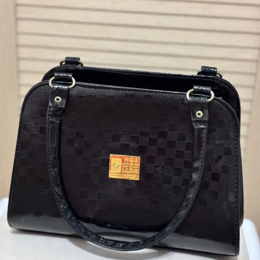 کیف ورنی مشکی