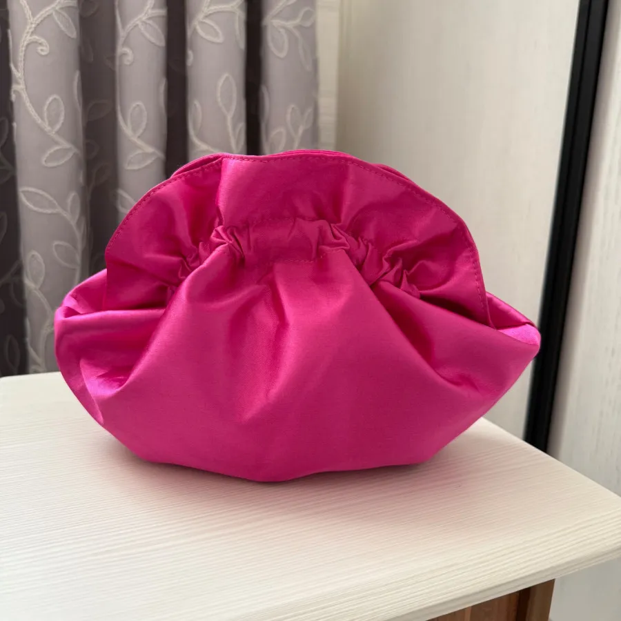 کیف ساتن سرخابی