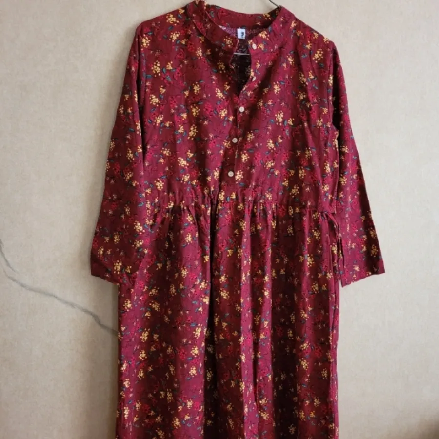 پیراهن قرمز