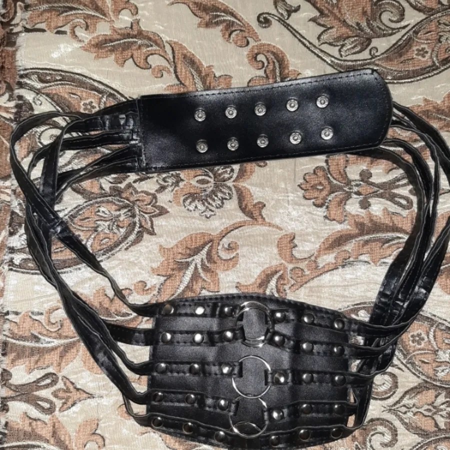 کمر بند زیبا وکار شده