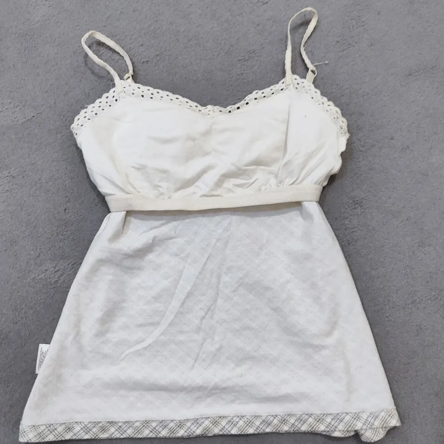 تاپ سوتین دار