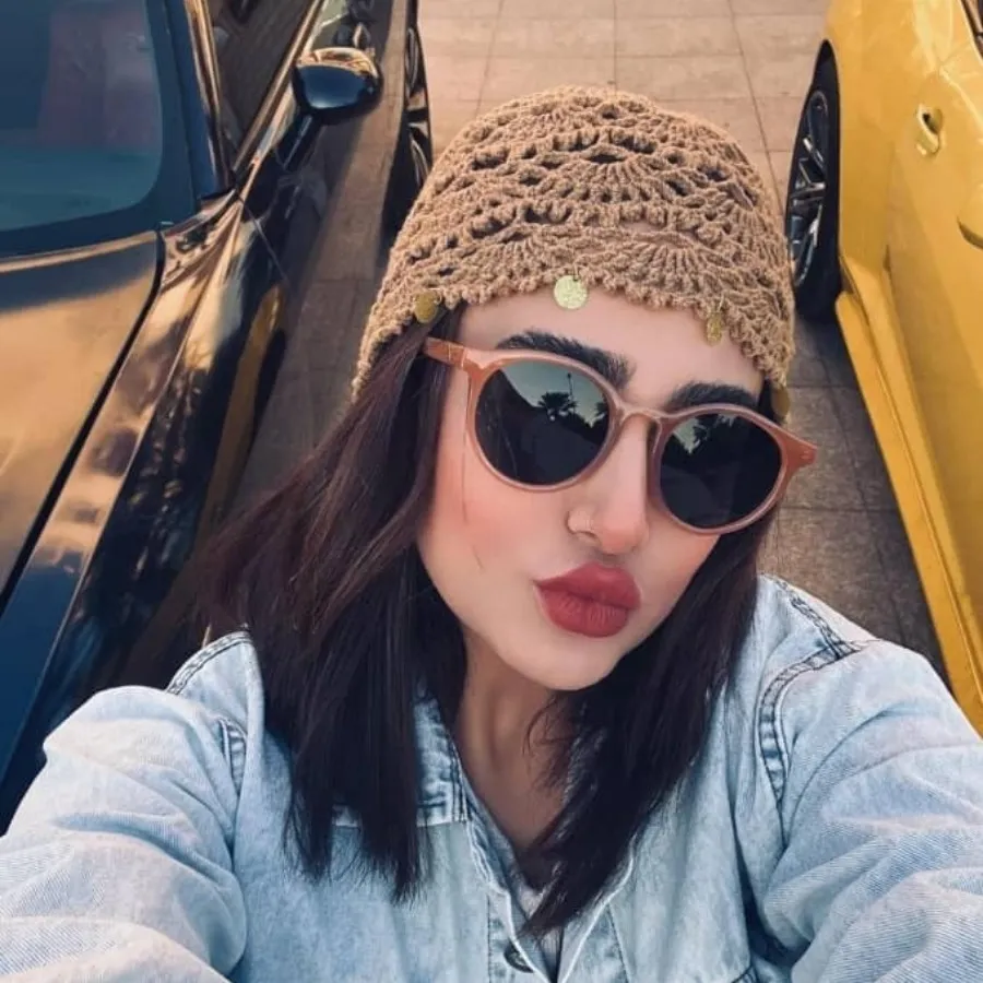 کلاه بافتنی ، انجل ،