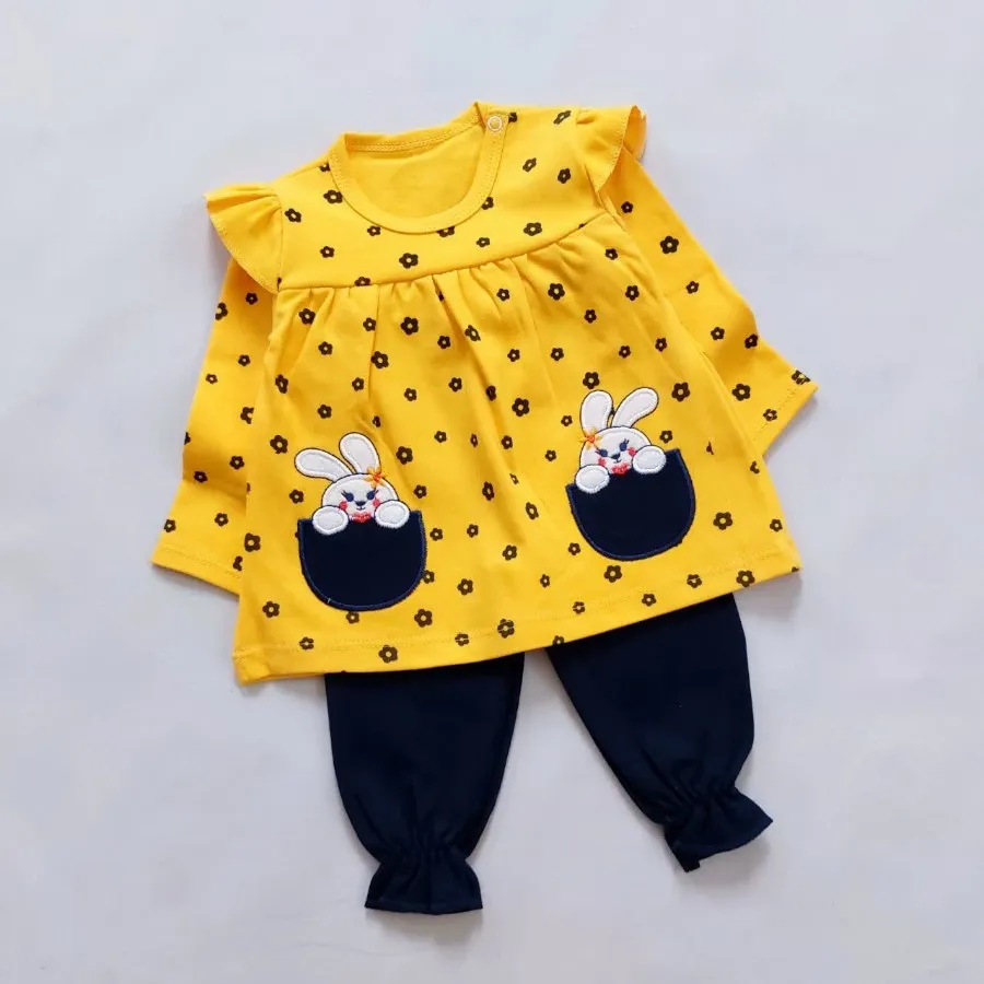 بلوز شلوار چیندار دوخرگوش