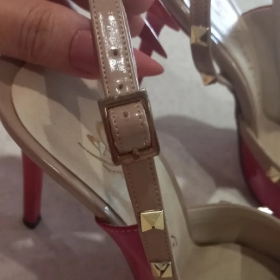 کفش طرح ولنتینو