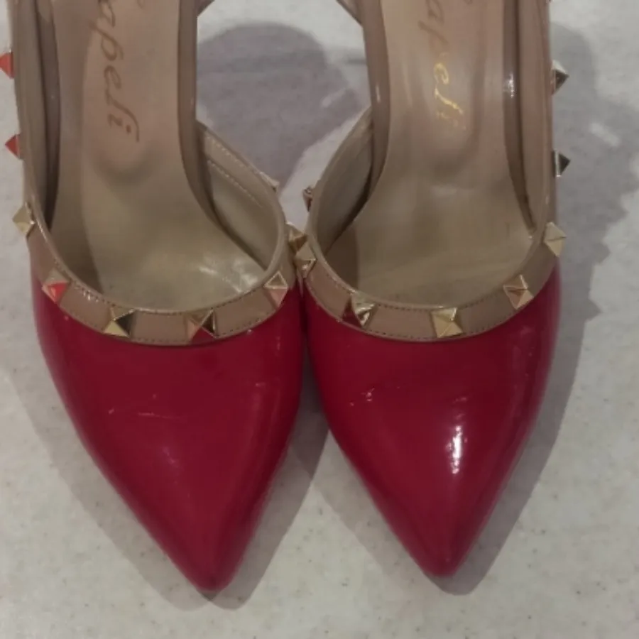 کفش طرح ولنتینو