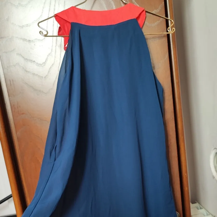 پیراهن دخترانه