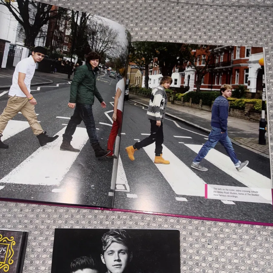 کتاب کلکسیونی واندایرکشن