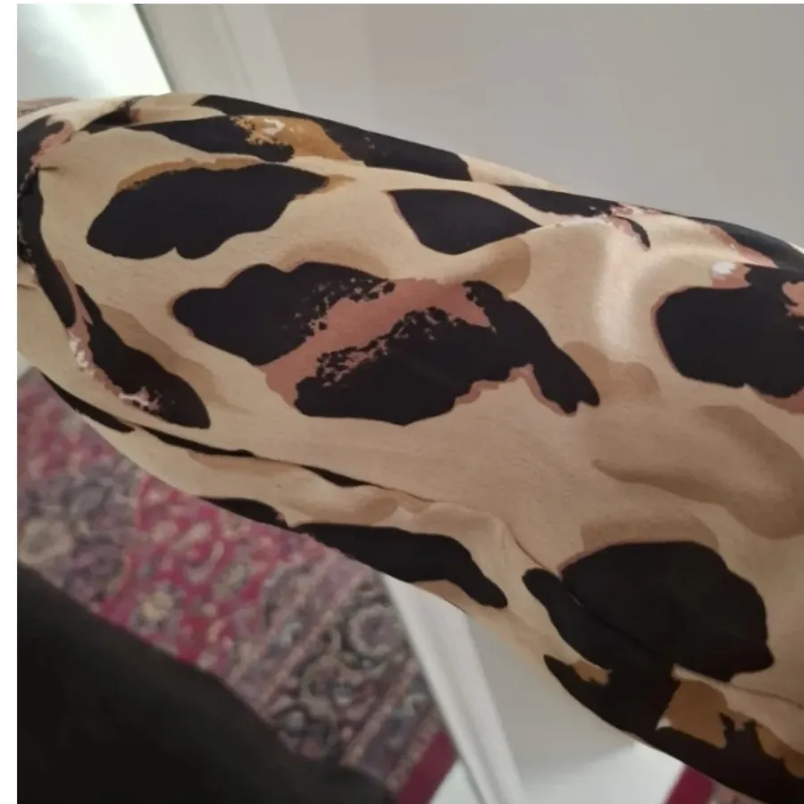 شومیز پلنگی ساتن