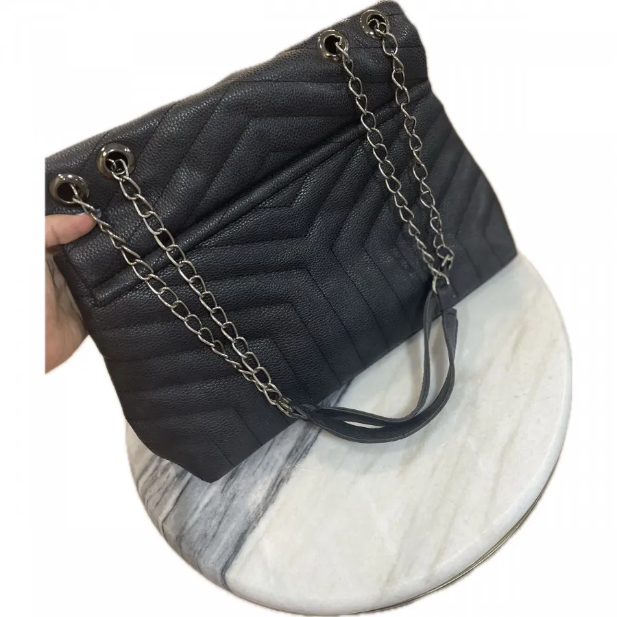 کیف مشکی جادار