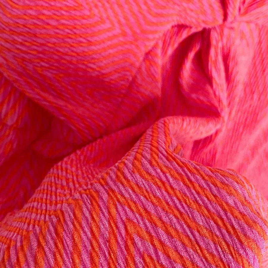 جامپسوت منگو