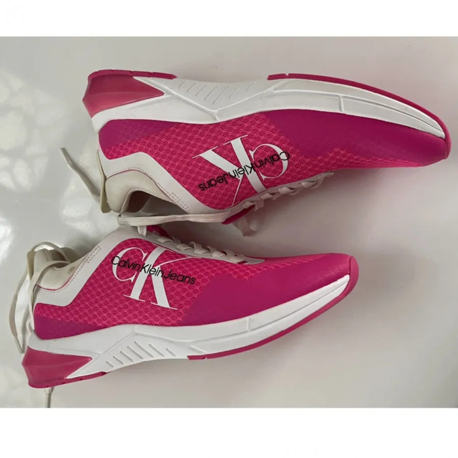 Calvin Klein کلوین کلاین