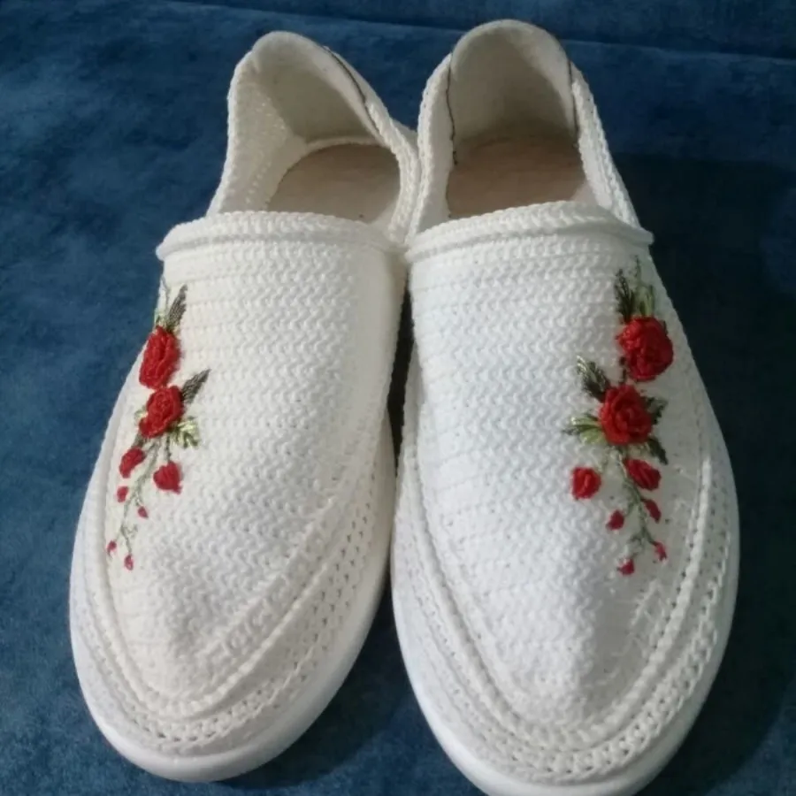 گیوه گلدوزی