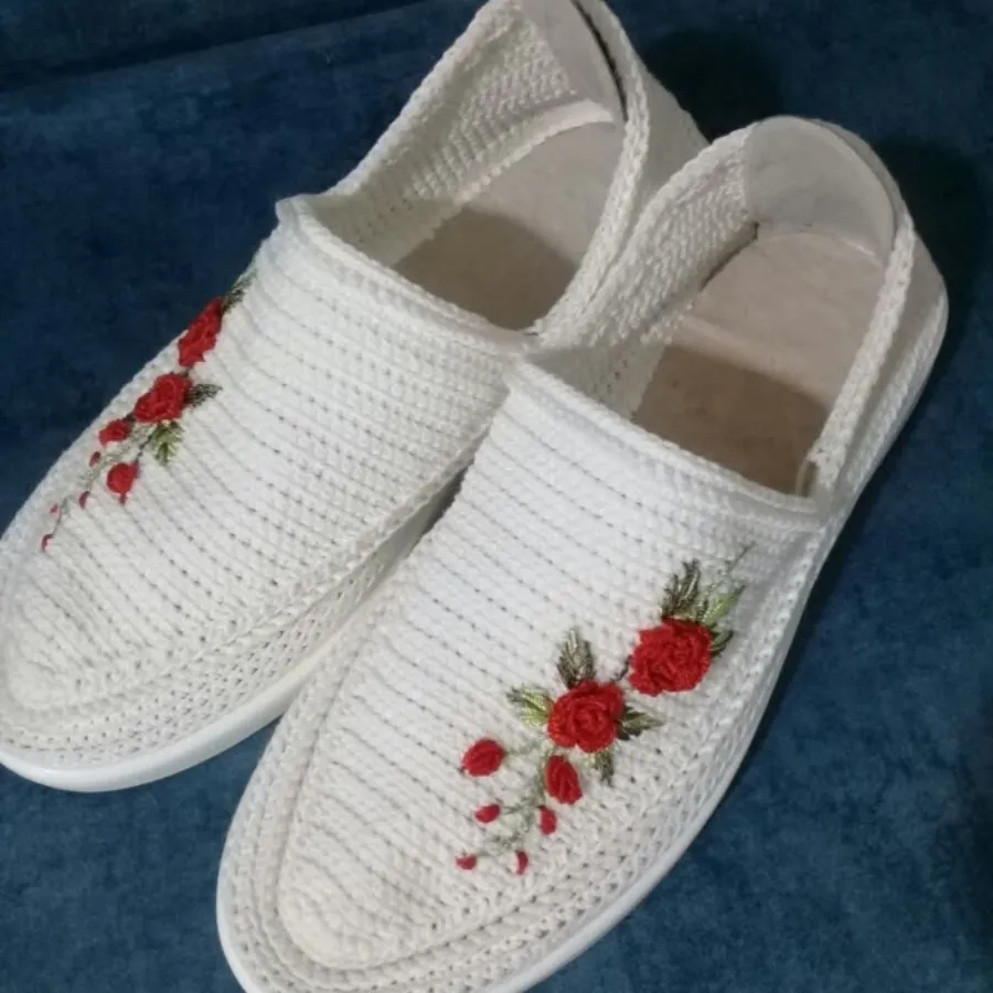 گیوه گلدوزی