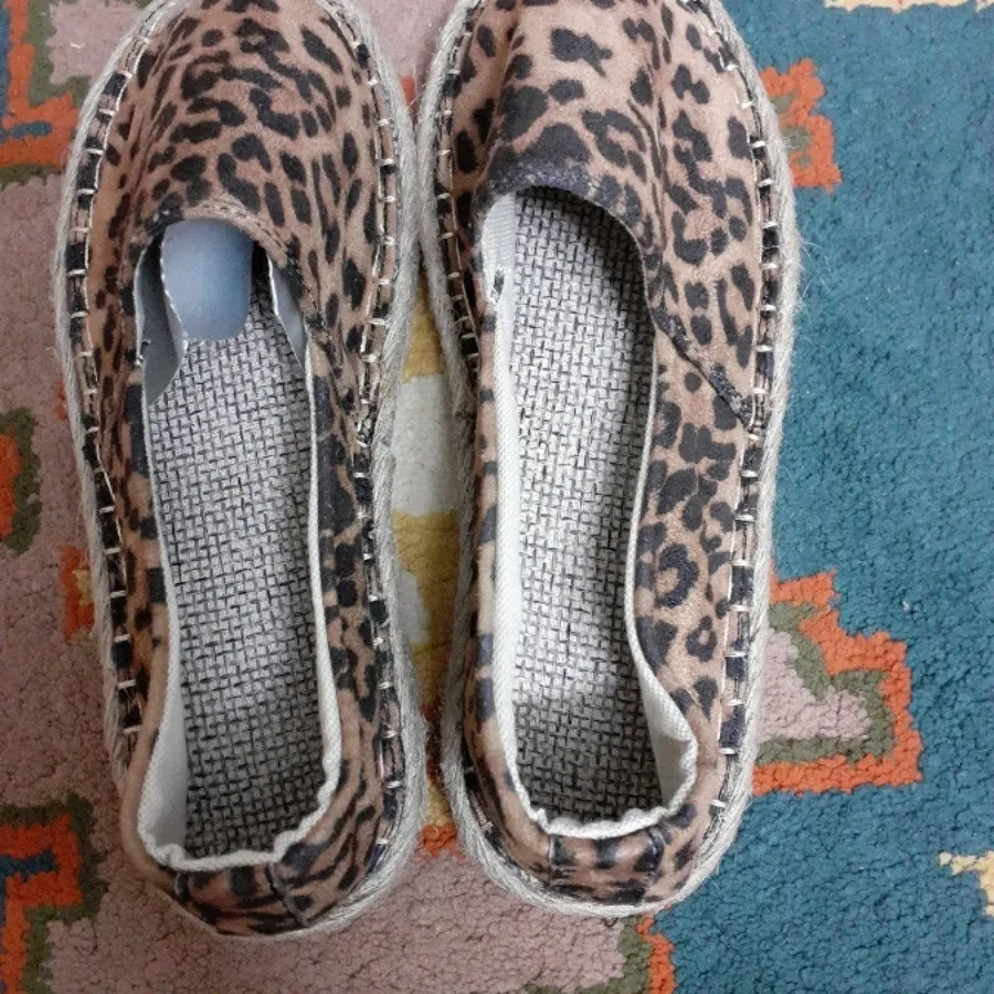 کفش زنانه ودخترانه