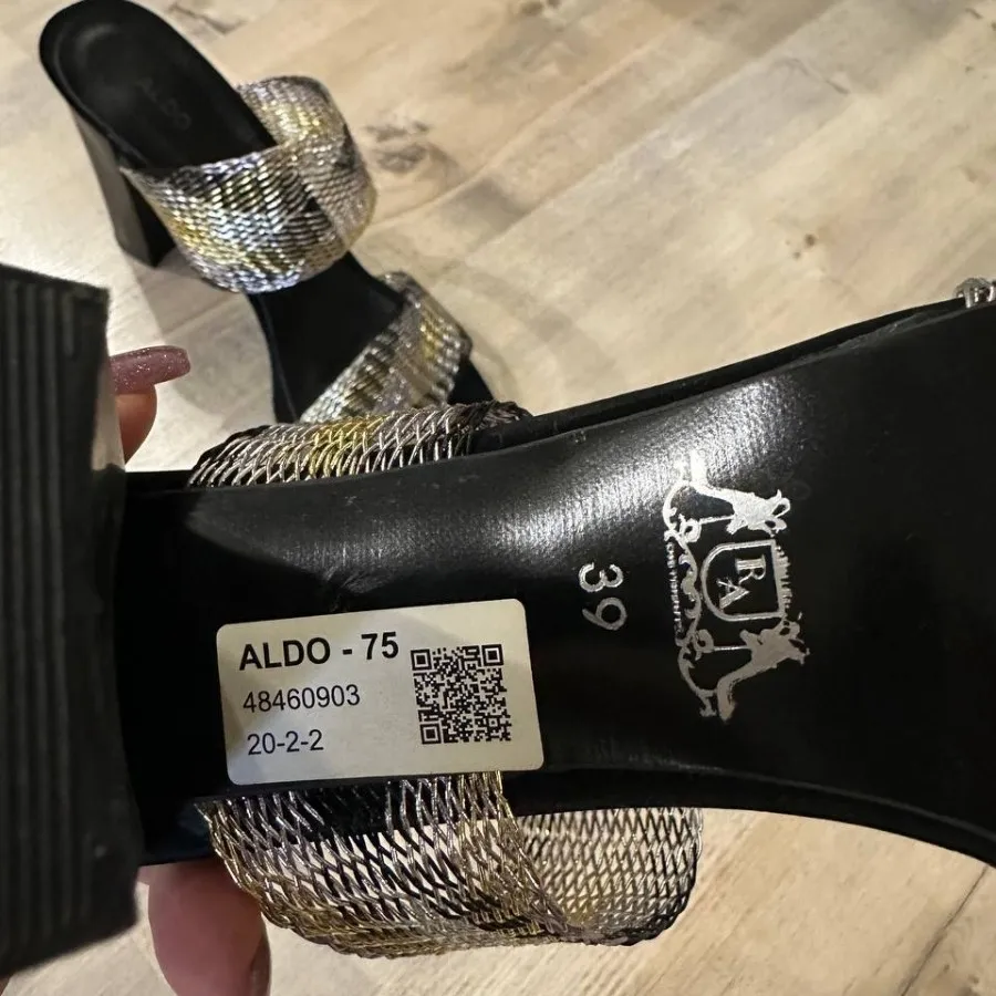 صندل زنانه آلدو سایز 39