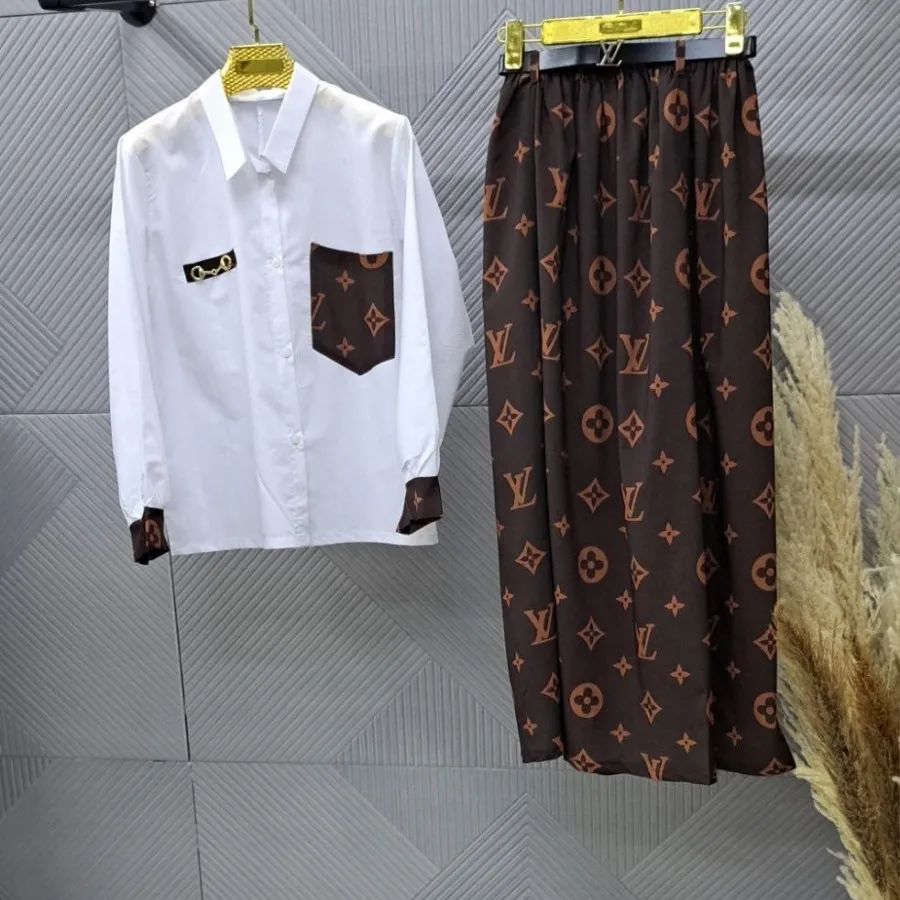 ست شومیز و دامن