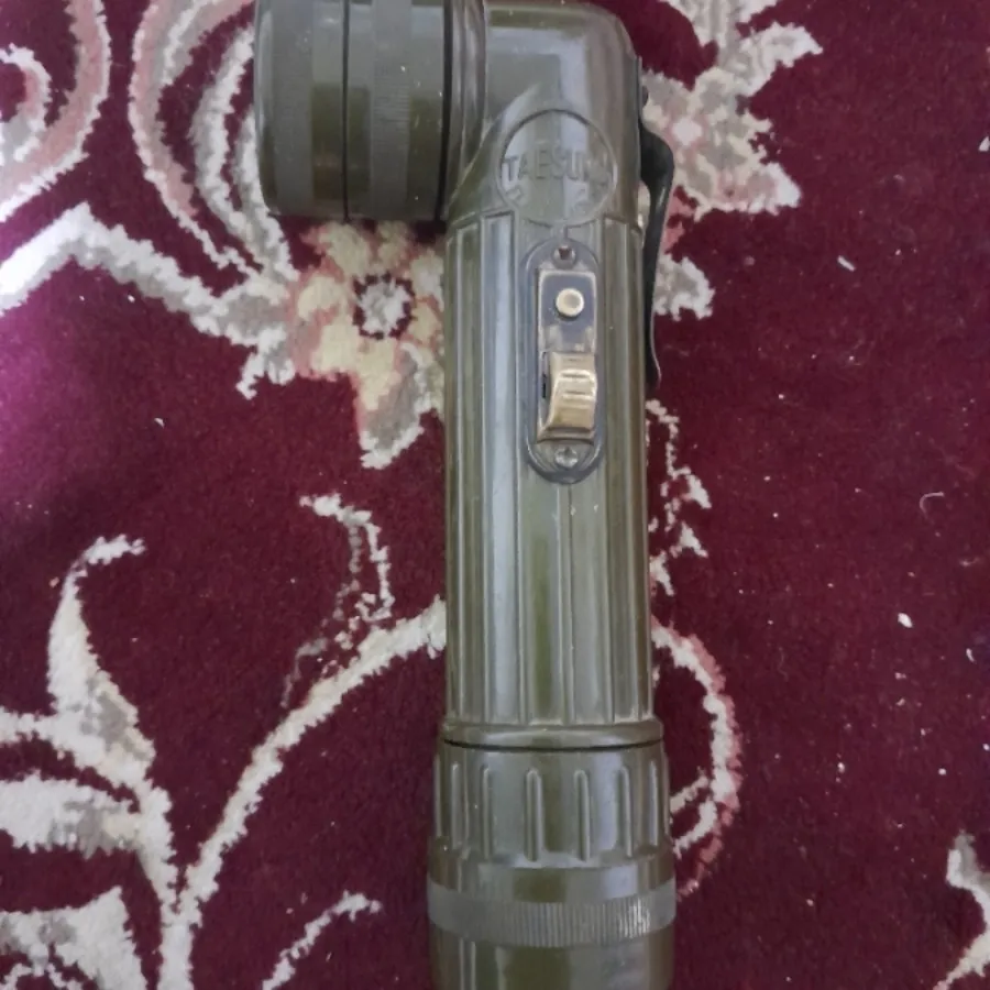 چراغ قوه نظامی قدیمی اصل