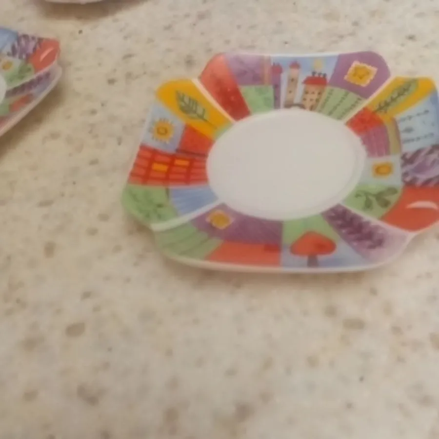 نعلبکی چینی واقعی