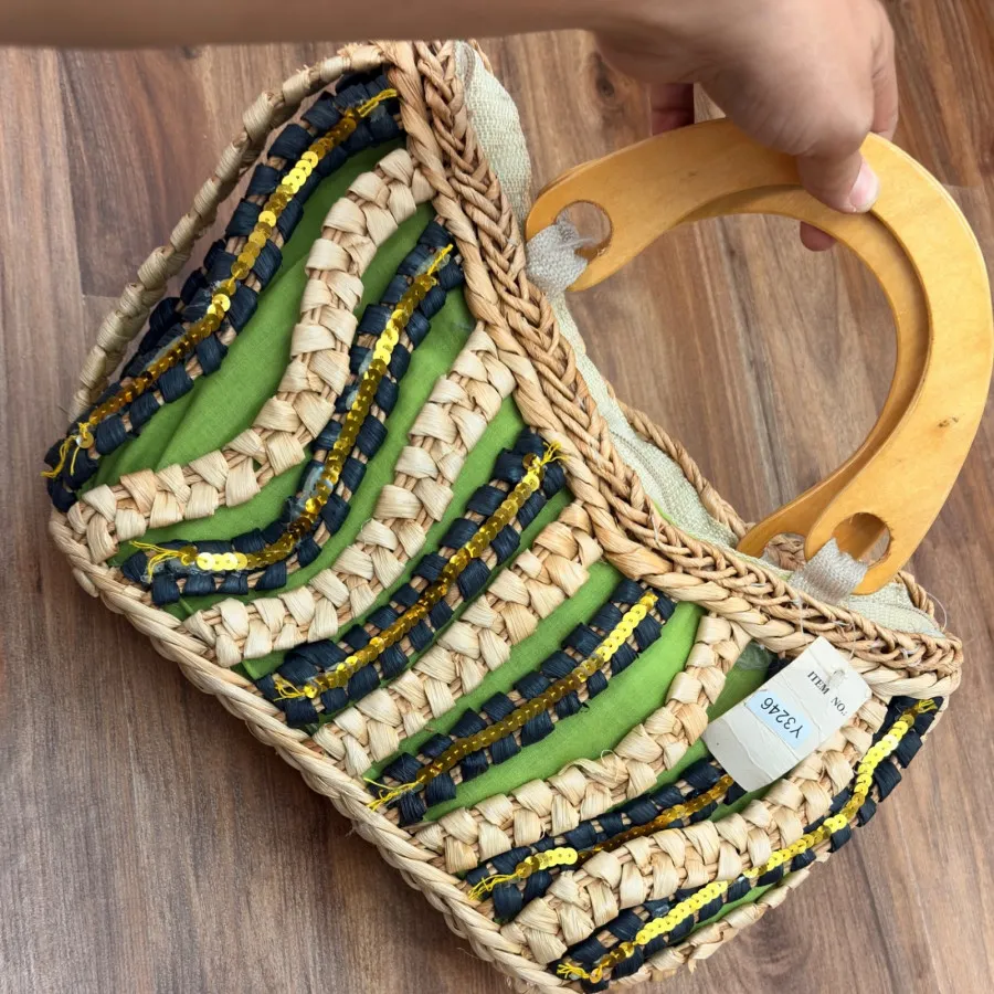 کیف حصیری ساحلی زیبا